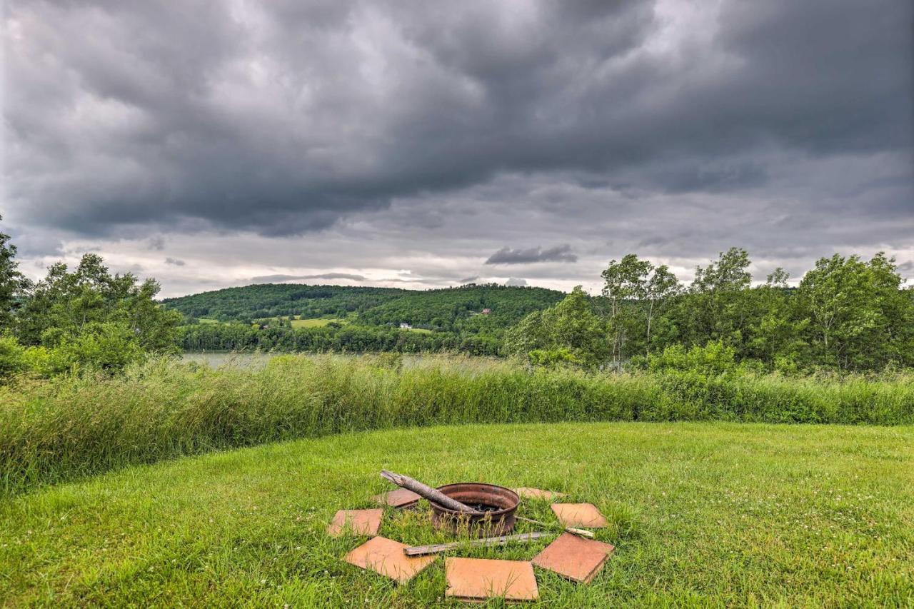 Apartment With Shared Deck And View Of Cowanesque Lake Lawrenceville Esterno foto